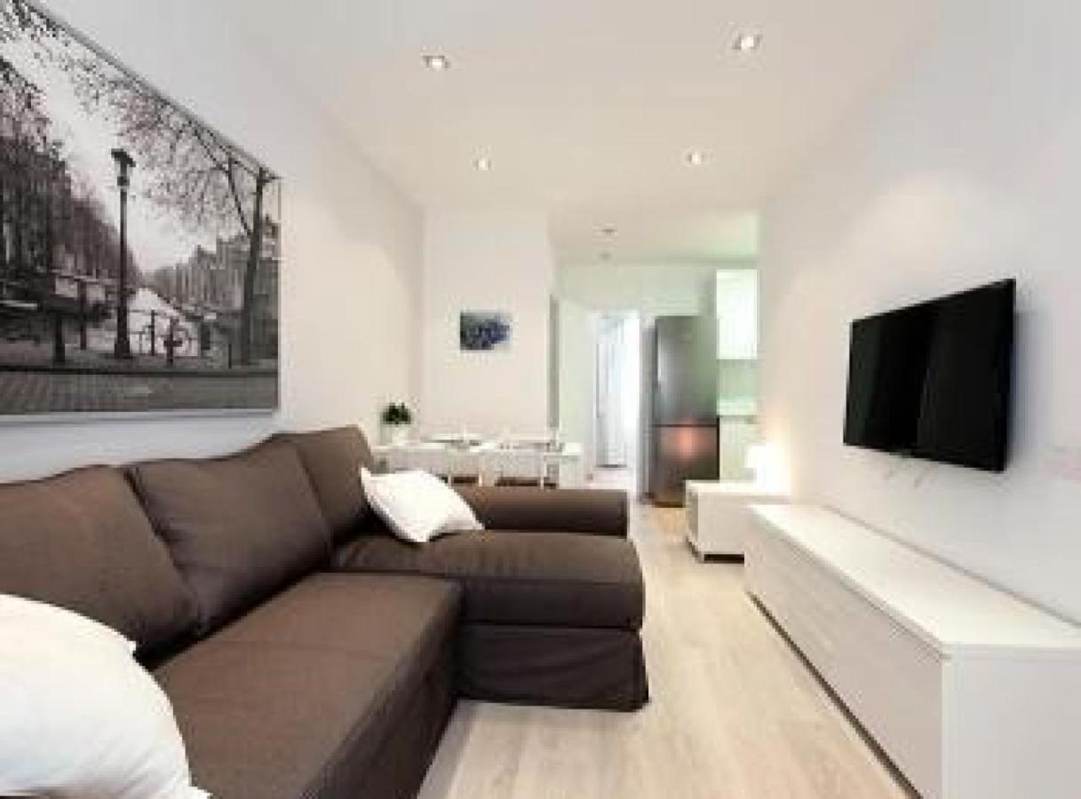 Miquel Angel - Apartments Next To Camp Nou Barcelona Exterior foto